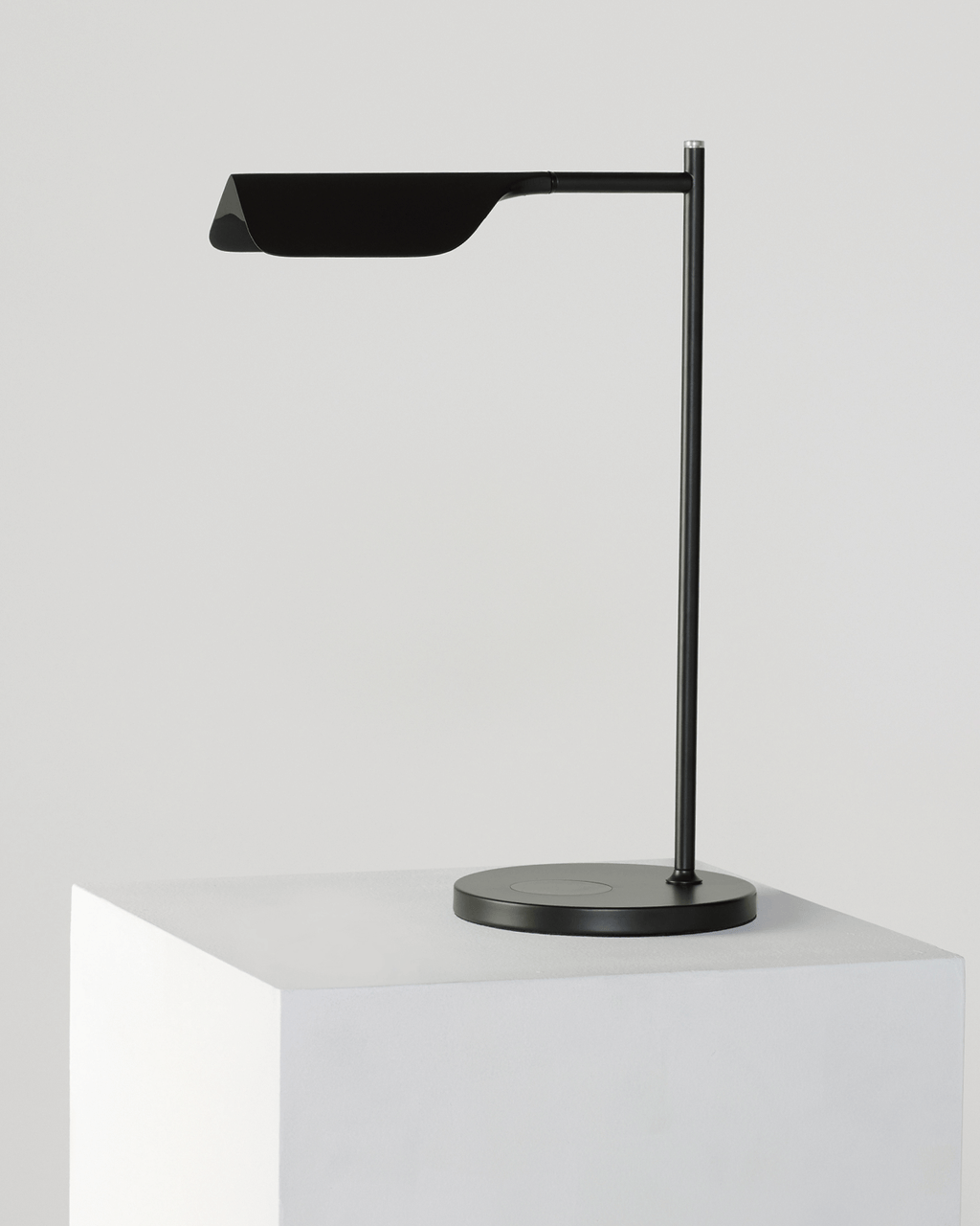 Leaf Table Lamp