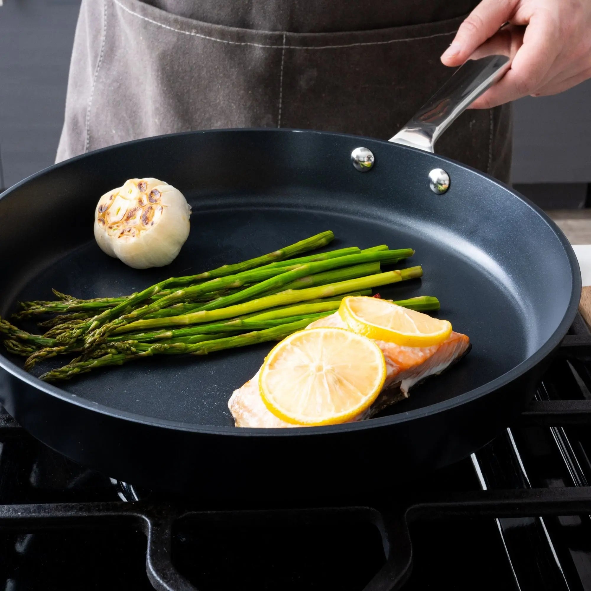 12-Piece Cookware Set
