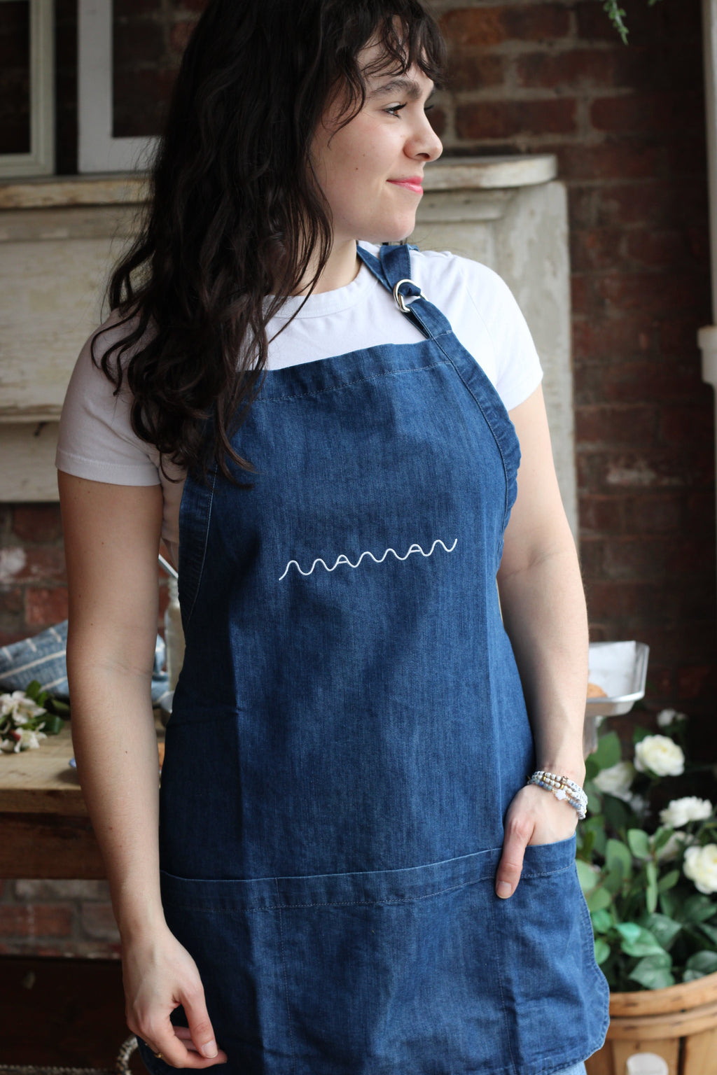 maman denim apron (FRENCH WINK)