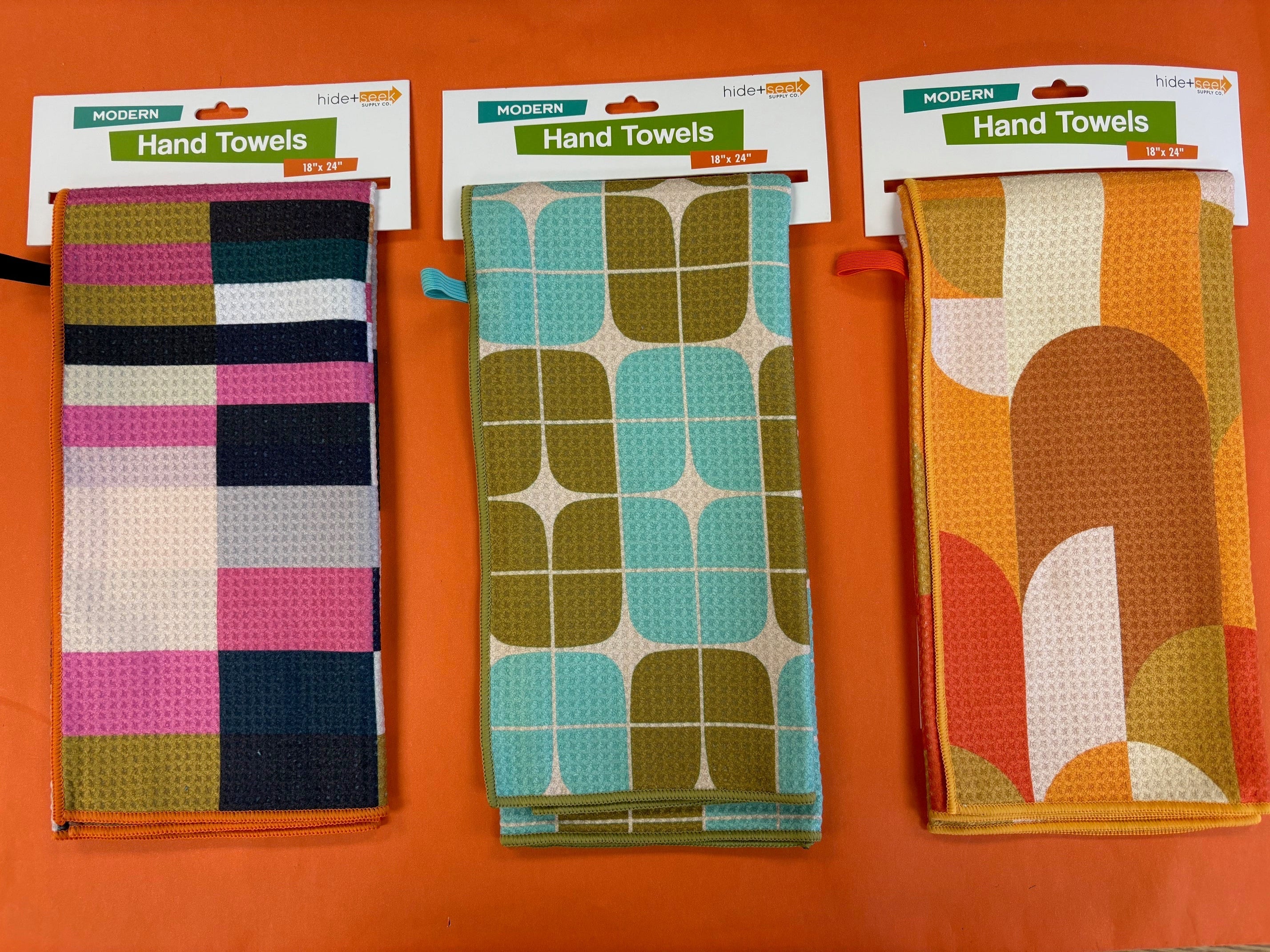 Palm Canyon Hand Towel 18" x 24"