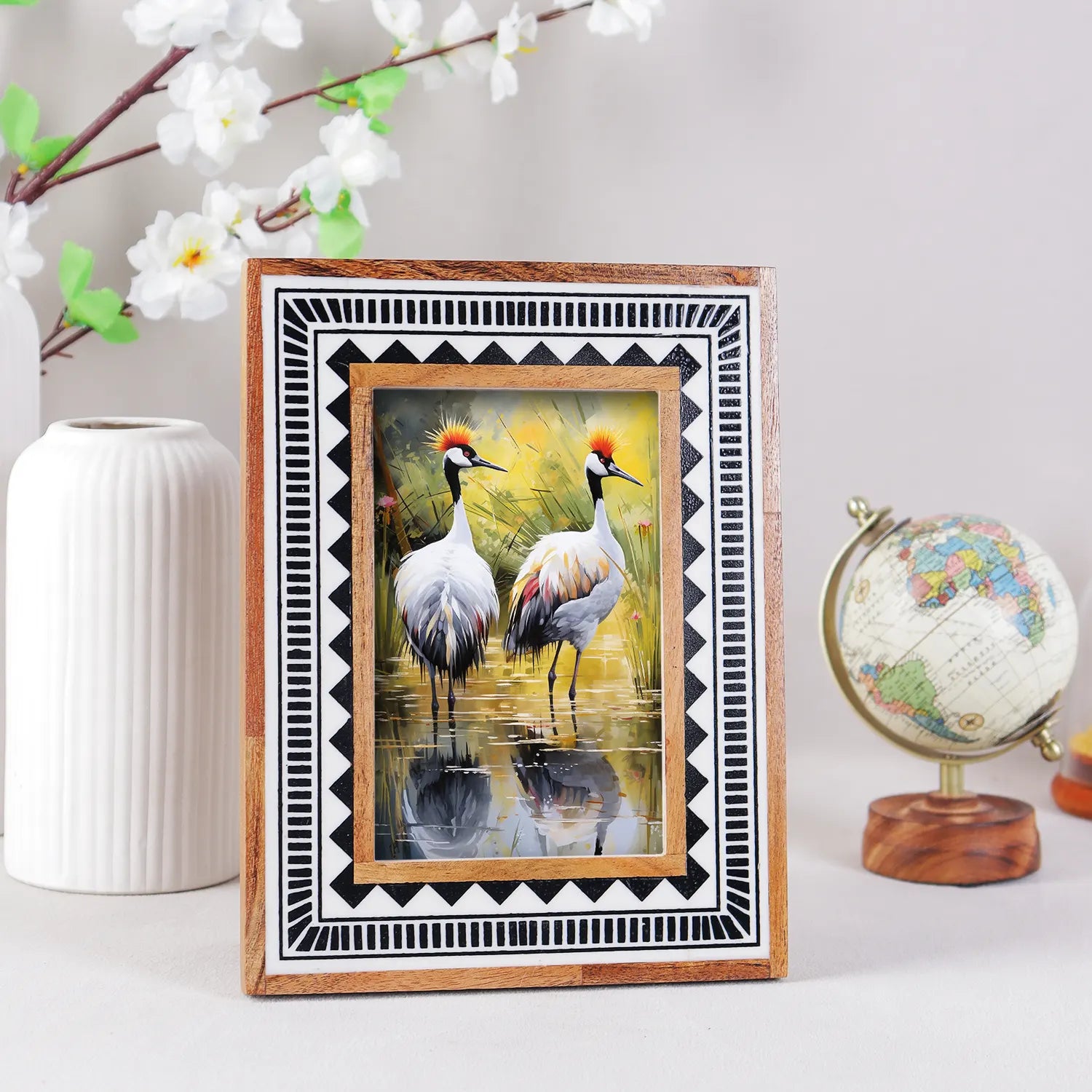 Picture Frame Geometric Collection Wood & Resin Inlay Black & White – 4x6 & 5x7"