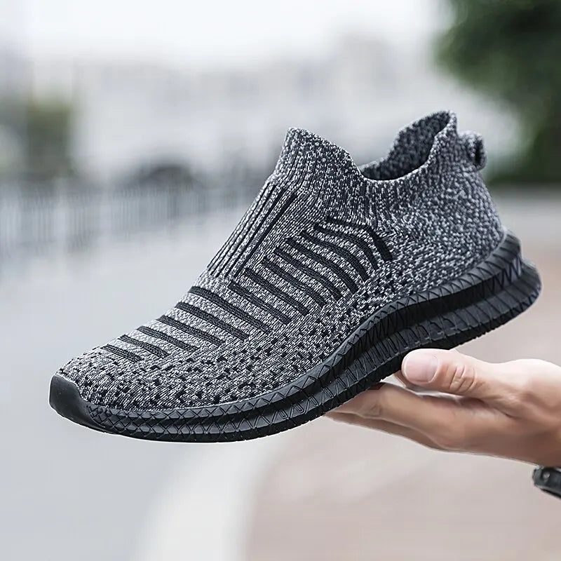 Lightweight and Breathable  Men s Running Shoes