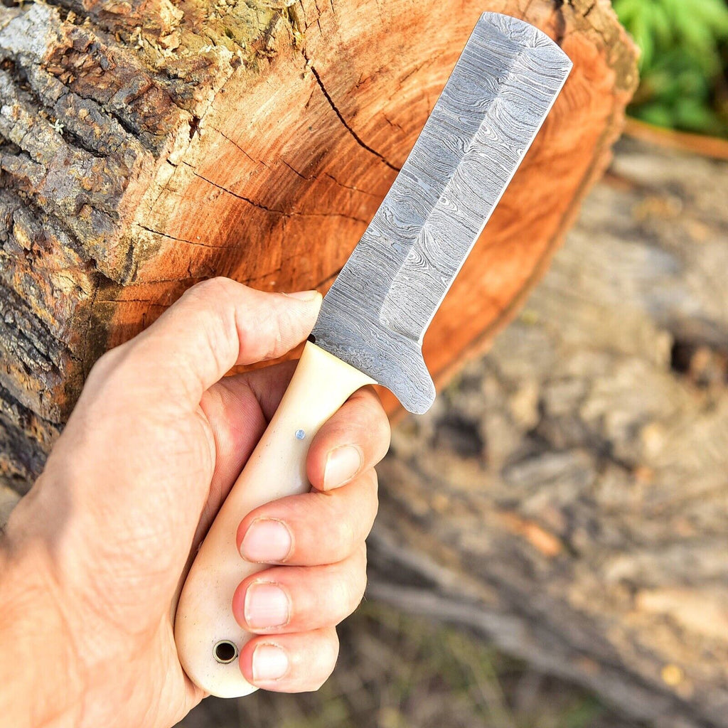 Gareth Bull Style Knife – 8" Damascus Steel Blade with Camel Bone Handle & Western Leather Sheath
