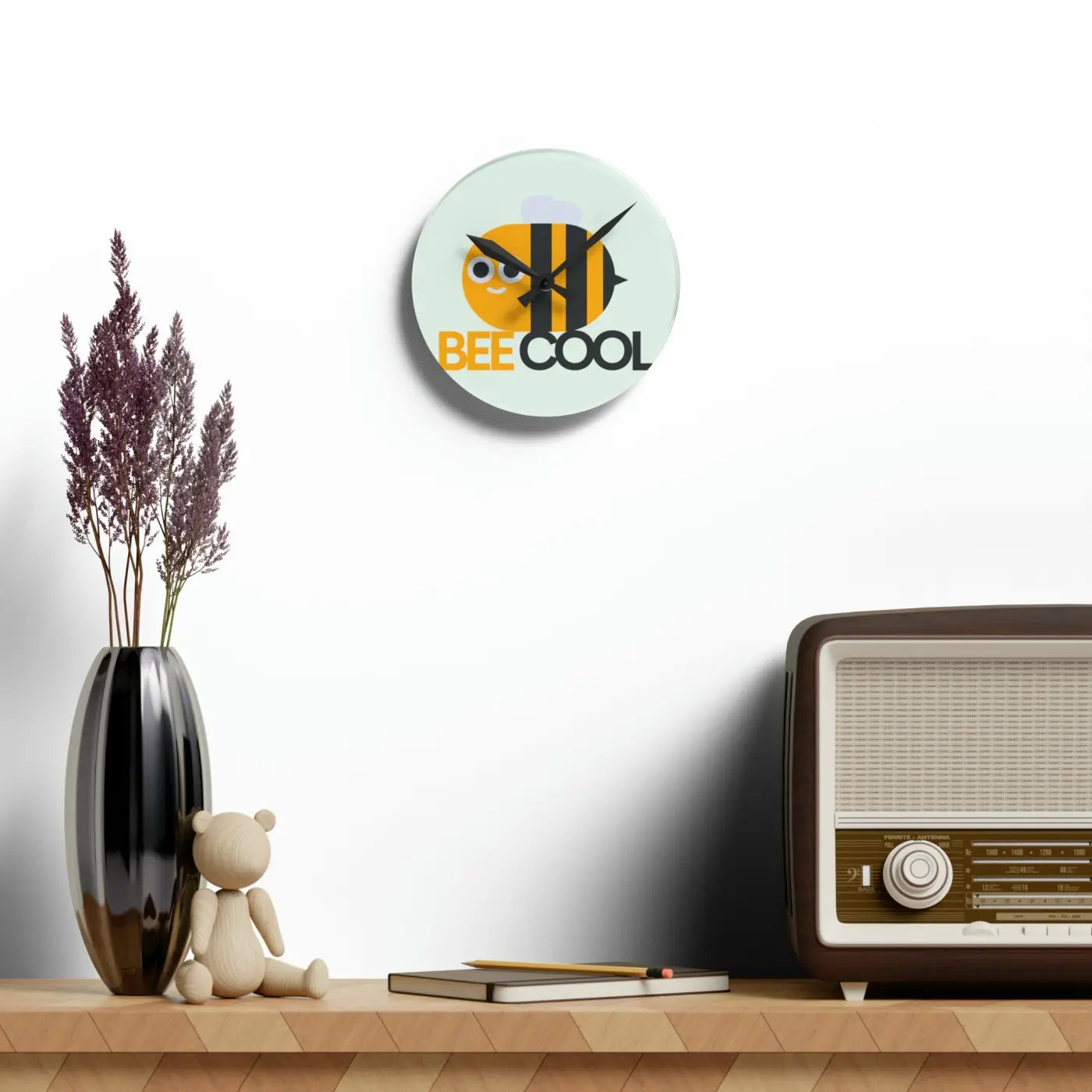 Bees Acrylic Wall Clock – Durable Square Art - Dipaliz