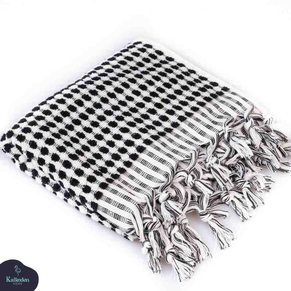 Pom Pom Hand Towel