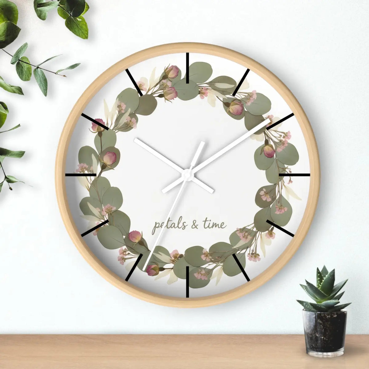 Eucalyptus Wreath Wall Clock – Whisper Quiet - Dipaliz