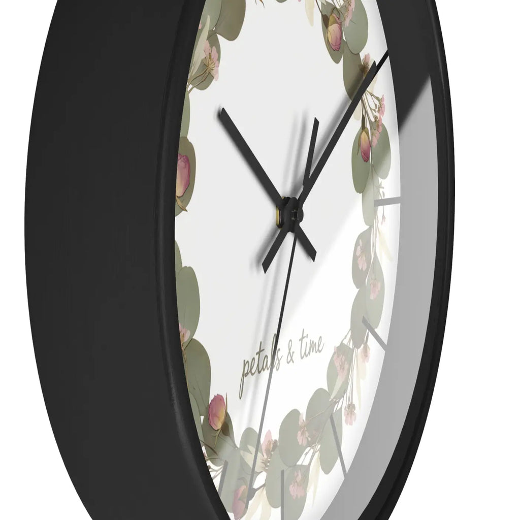 Eucalyptus Wreath Wall Clock – Whisper Quiet - Dipaliz