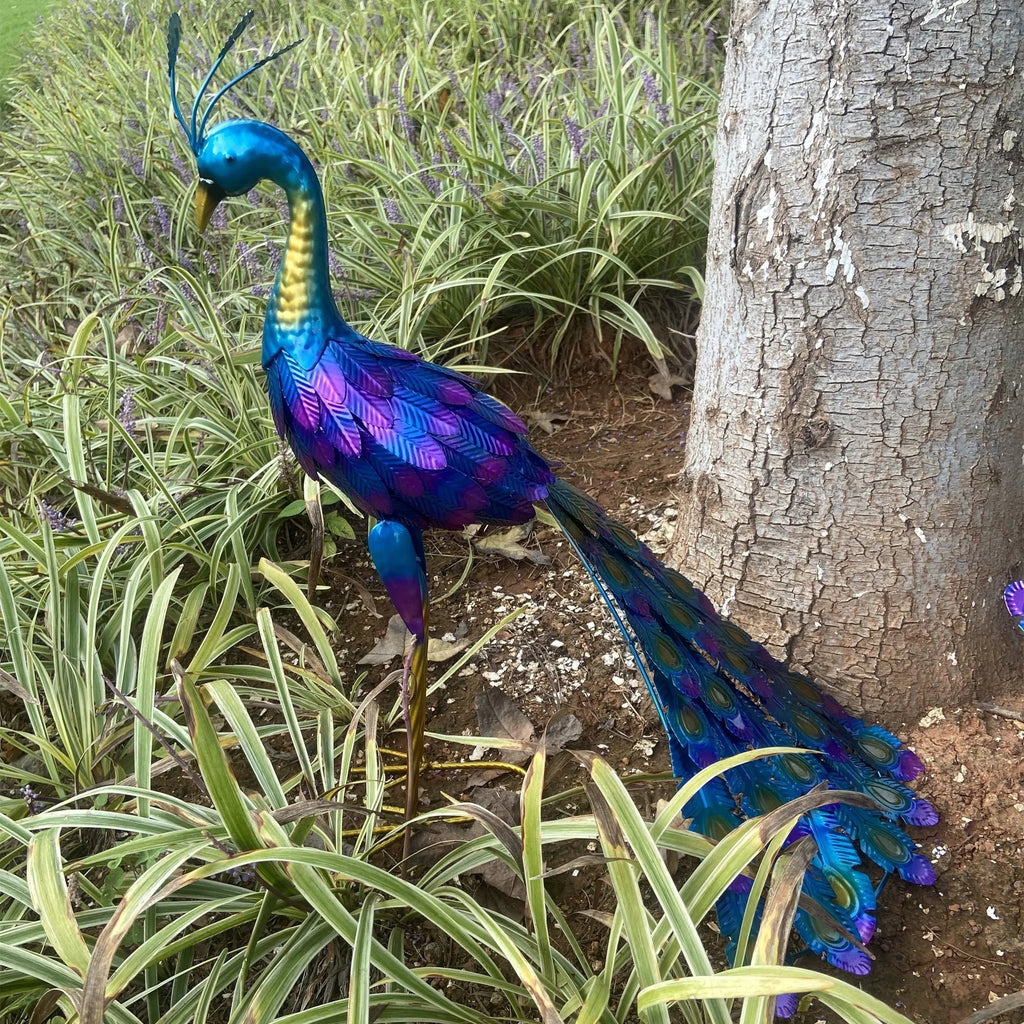 Metal Peacock Statue Elegant Outdoor Garden and Patio Decor