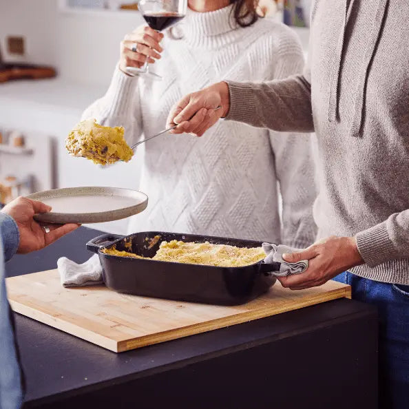 Roasting Pan — 12x8”
