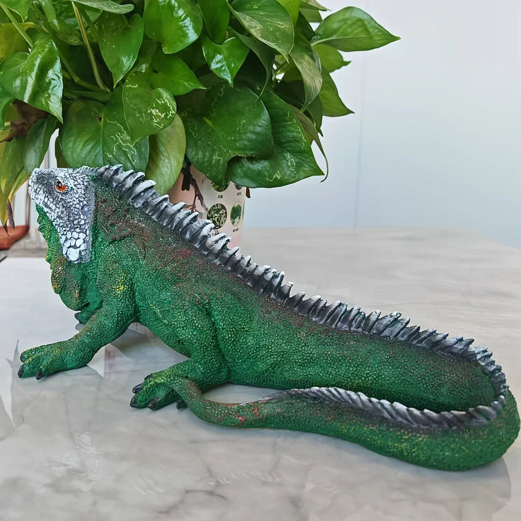 Realistic Iguana Garden Statue Detailed Lizard Decor