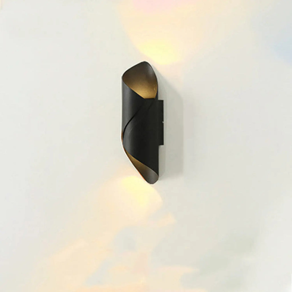 Simple Outdoor LED Lamp with Sleek Waterproof Design